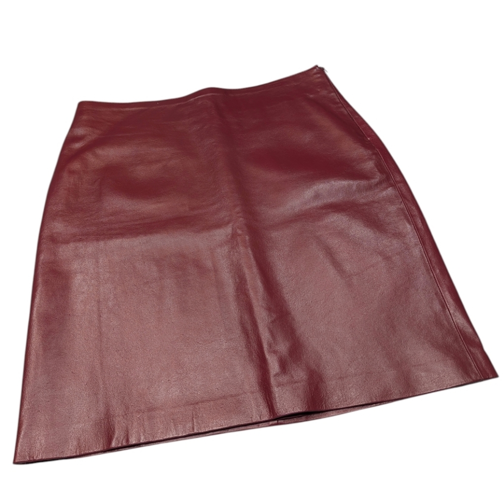 Infinity red leather pencil skirt W/ side zip. Size 14.